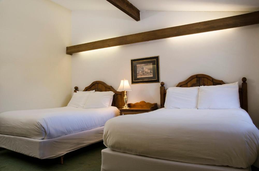 Double Room with Terrace interior